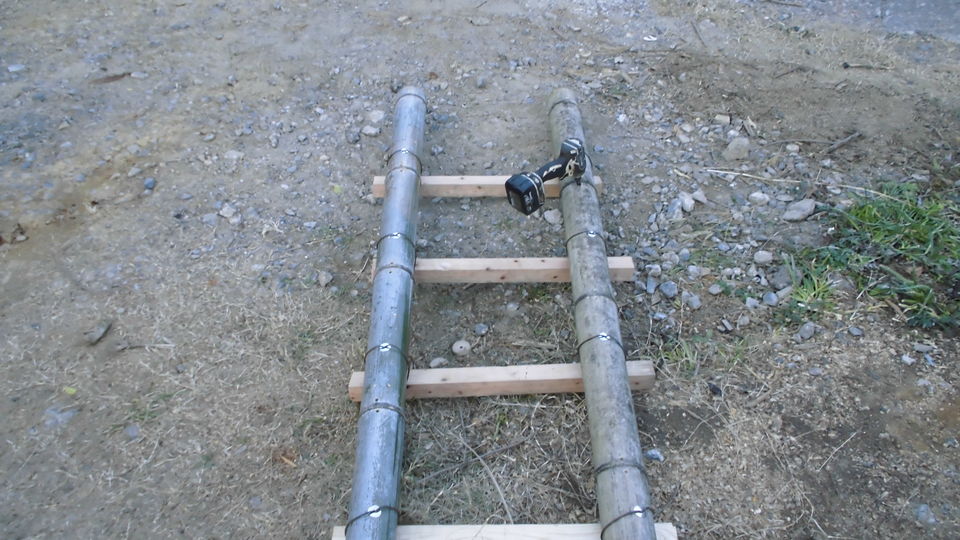 施工例 竹のはしごの作り方 西日本で孟宗竹の竹垣フェンスなら山口県の 松陰竹垣
